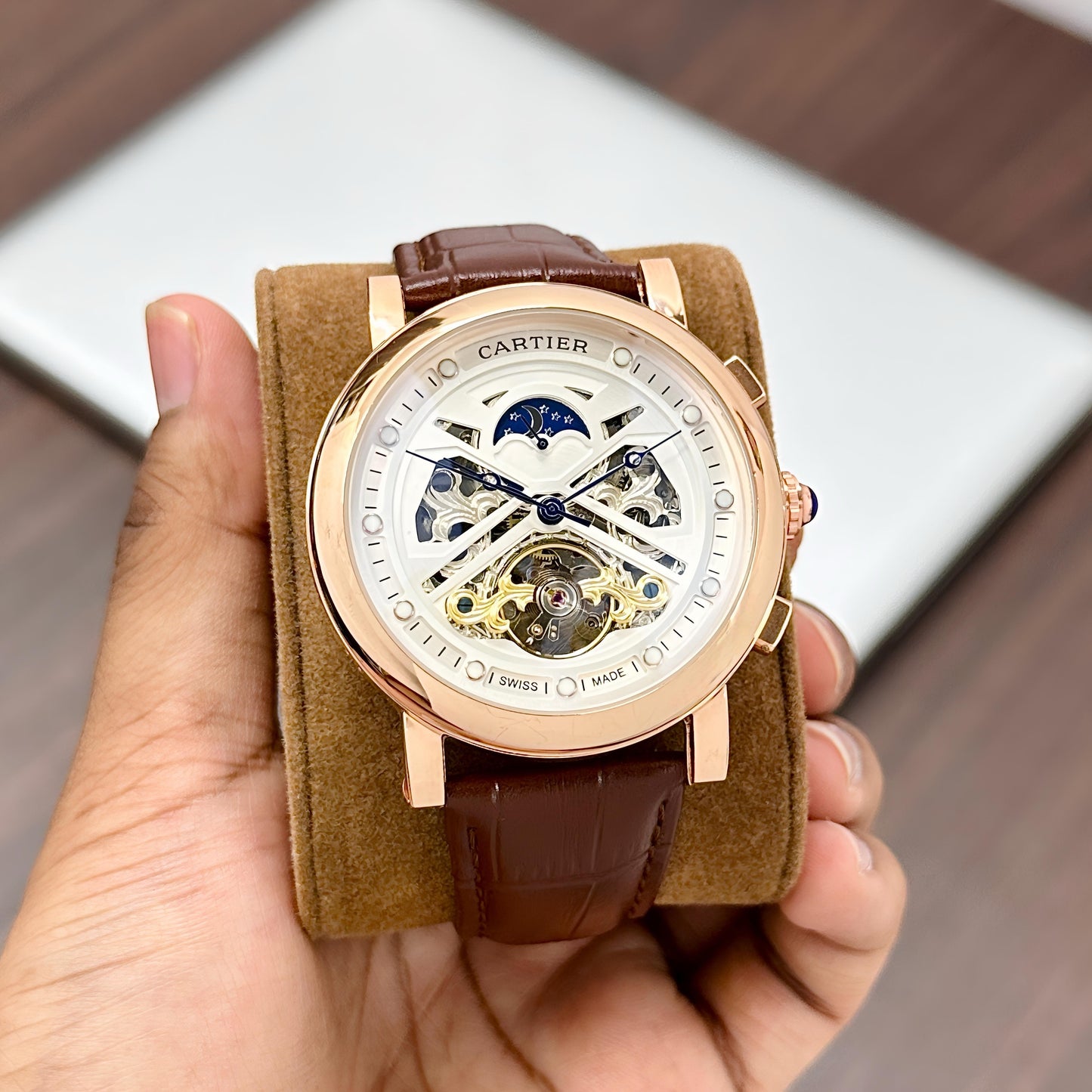 Cartier-6400