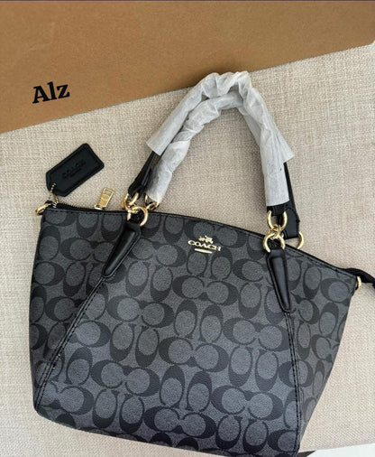 Coach Women's Shoulder Bag First Copy