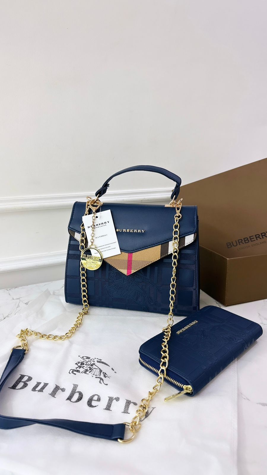 Burberry-6196