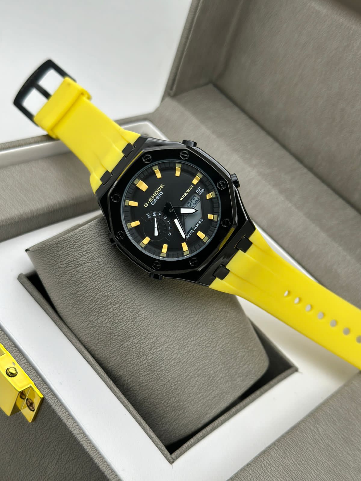 G shock-6233