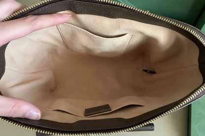 Luxury Gucci Replica Handbag with Signature Web Stripe Design