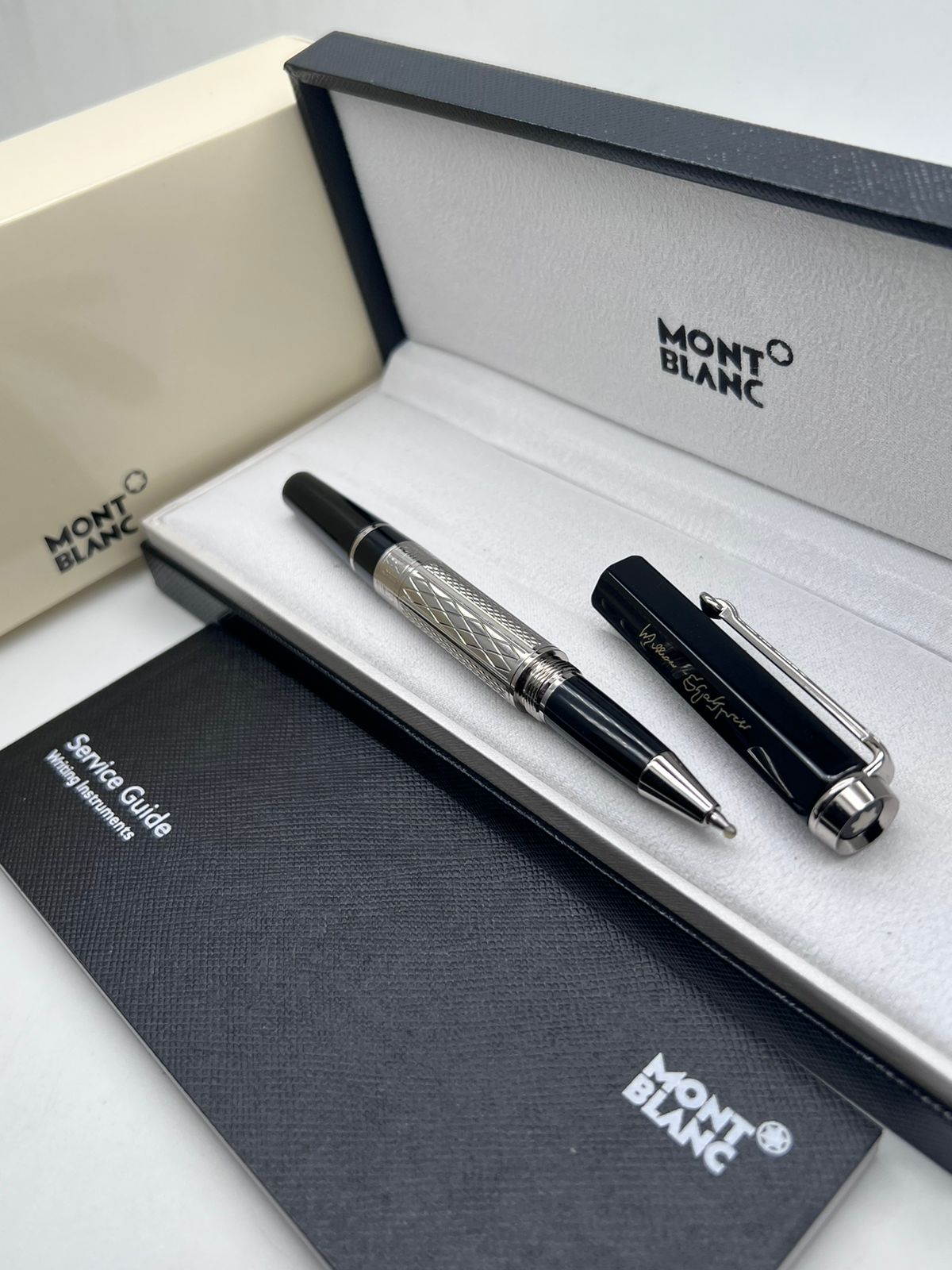 Luxury Metal Rollerball Pen for Office and Gifting