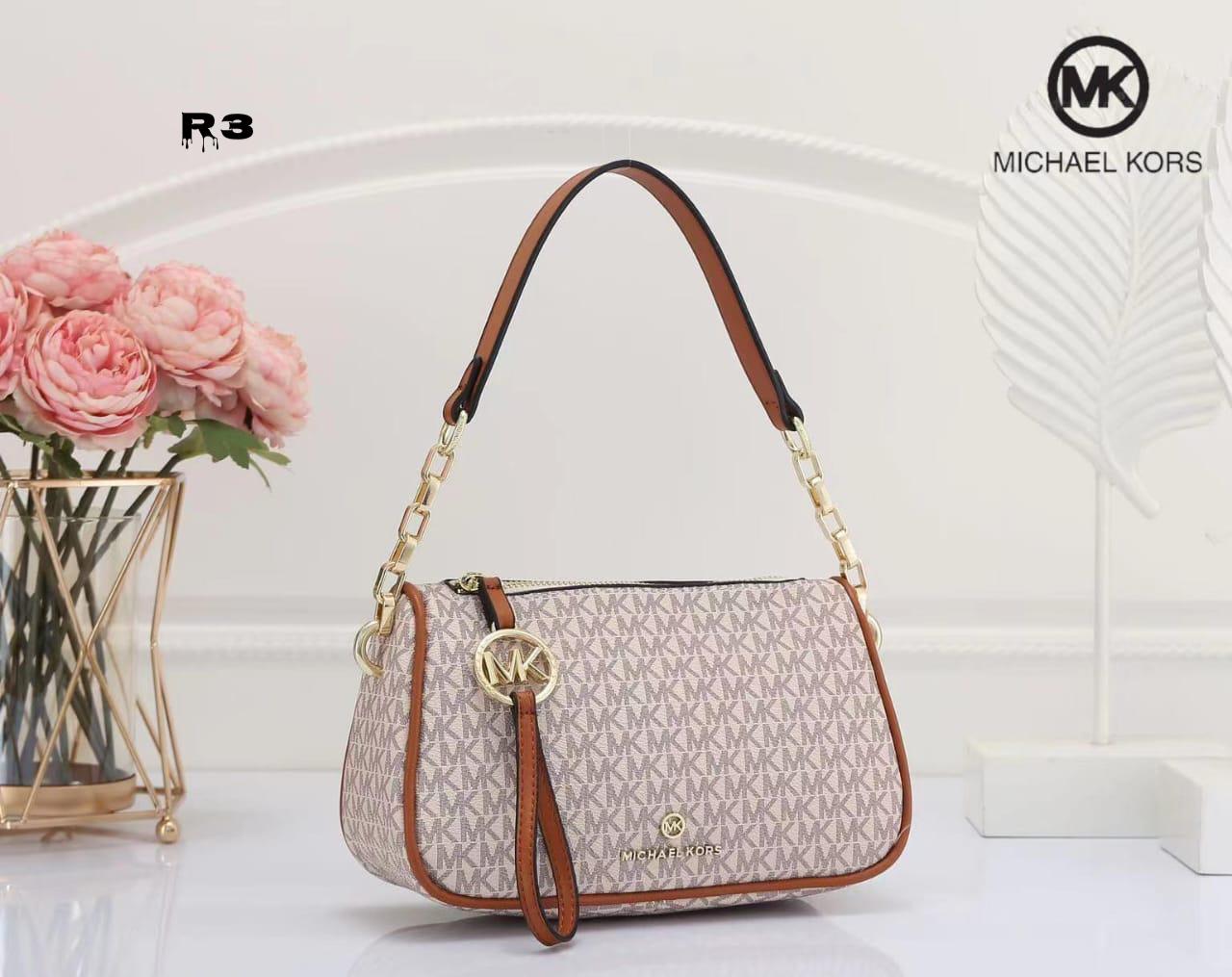 Michael Kors Jet Set Charm Shoulder Bag First Copy