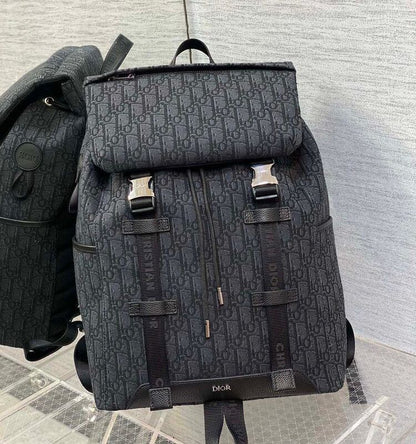 CHRISTIAN DIOR-6123