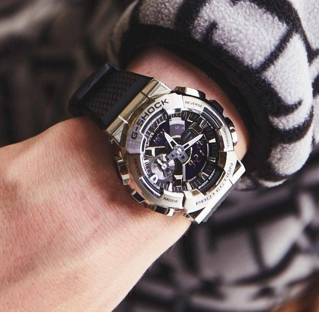 G shock - 6728
