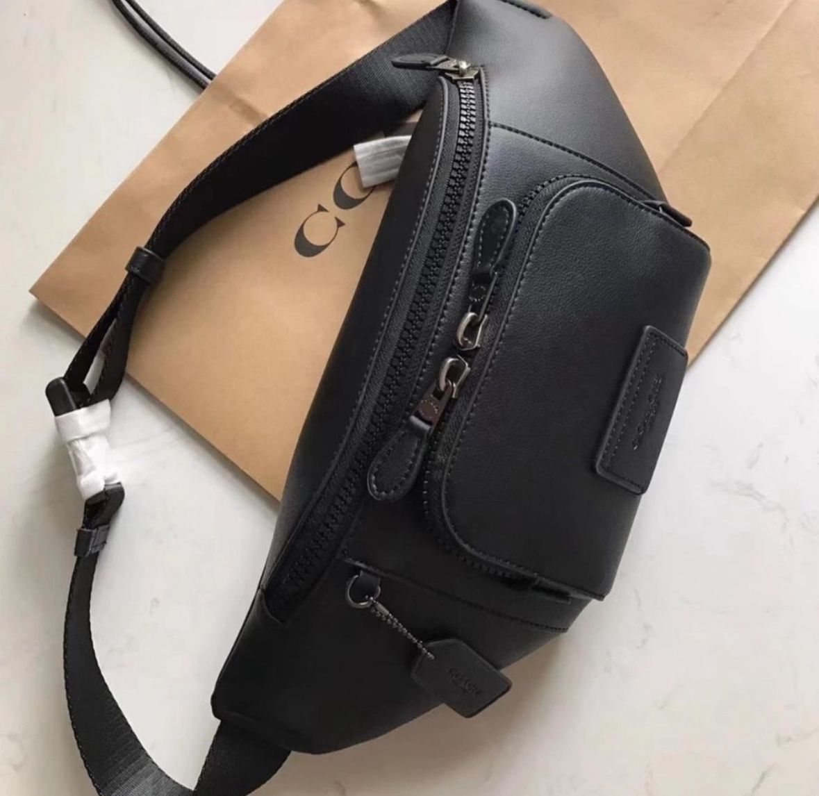 COACH - 6122