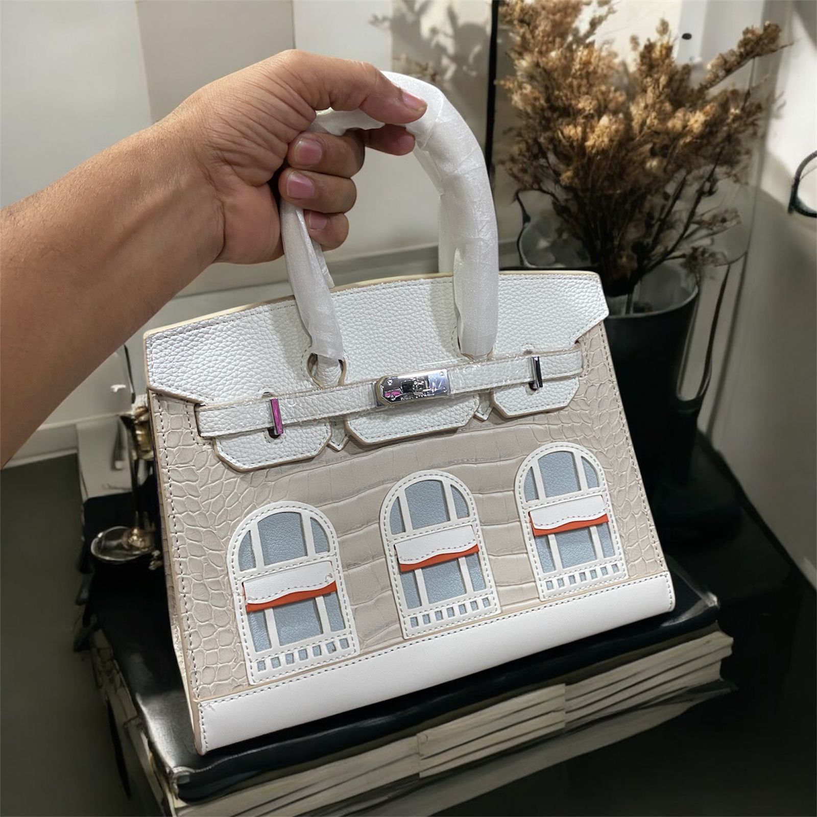 White luxury replica Birkin handbag 12A quality